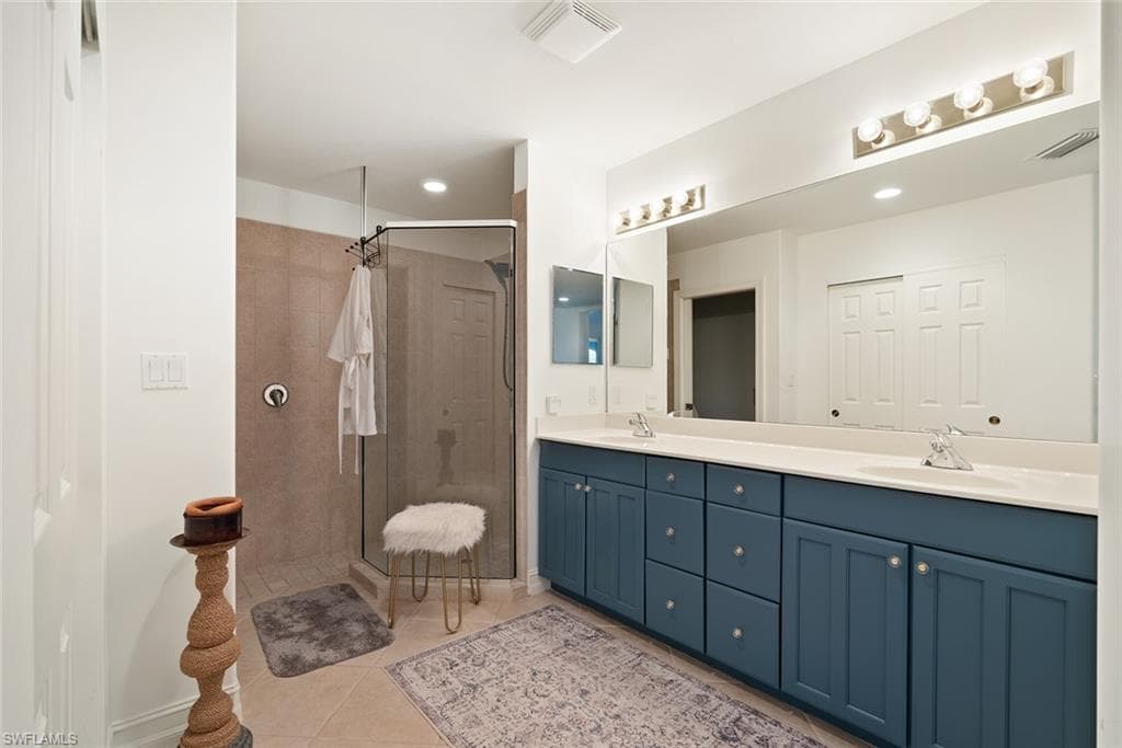 1286 Rialto Way 102, Naples, FL 34114-17