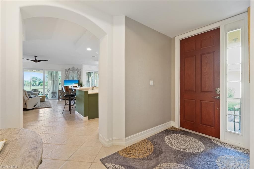 1286 Rialto Way 102, Naples, FL 34114-4