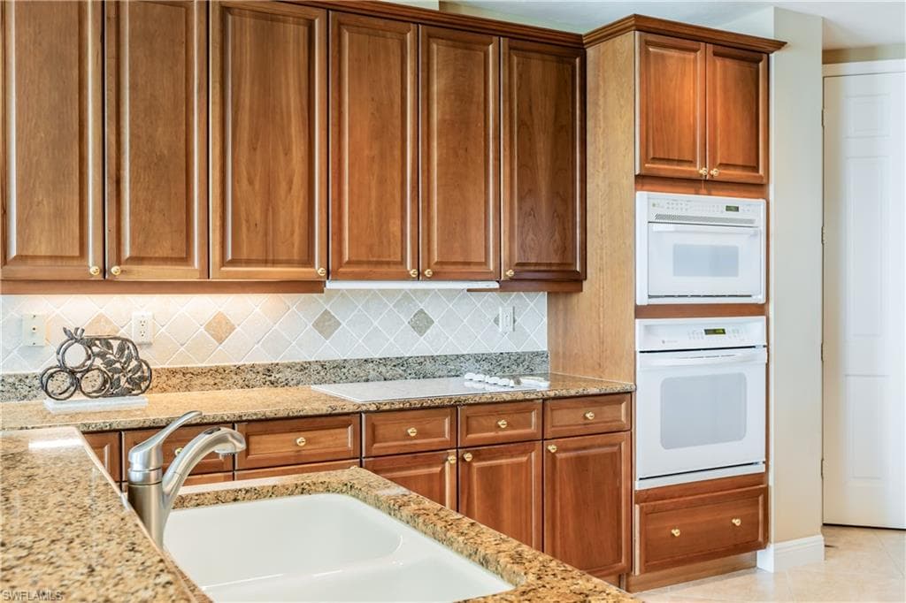 1079 Bald Eagle Dr N703, Marco Island, FL 34145-9