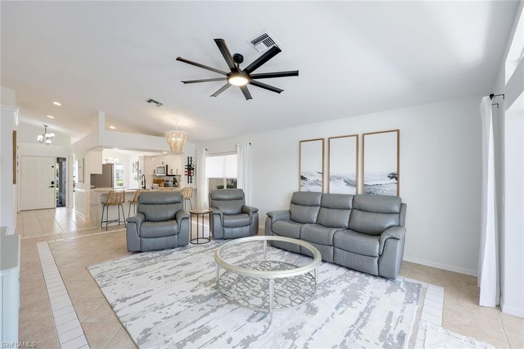 1588 Weybridge Cir 51, Naples, FL 34110-10