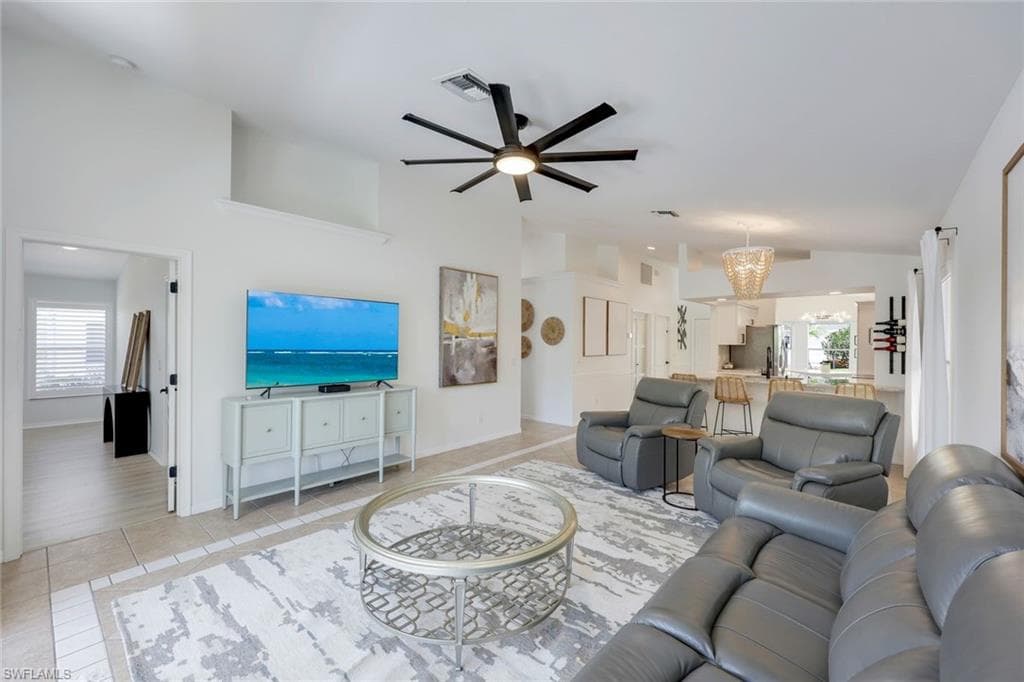 1588 Weybridge Cir 51, Naples, FL 34110-15