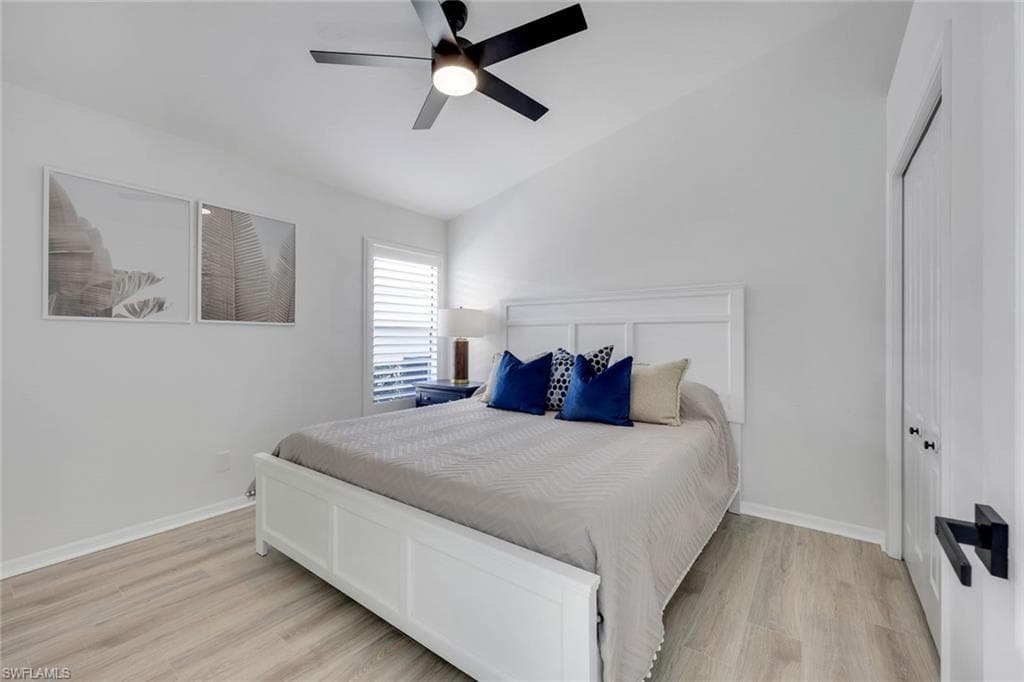 1588 Weybridge Cir 51, Naples, FL 34110-16