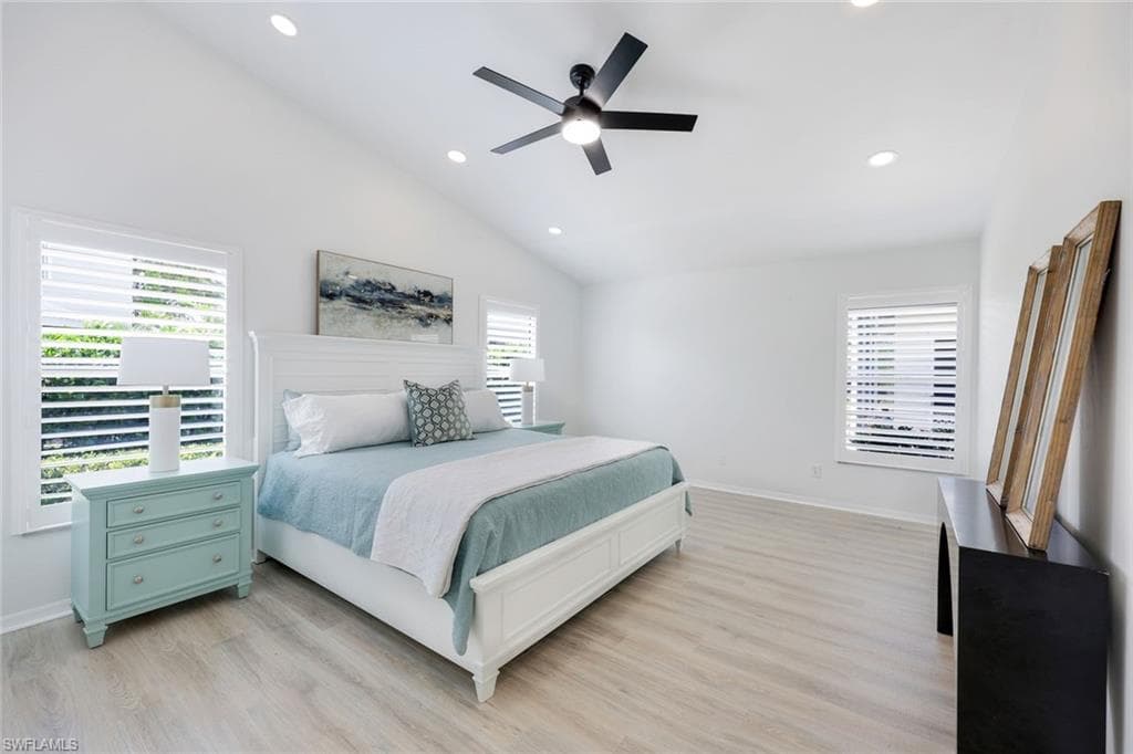 1588 Weybridge Cir 51, Naples, FL 34110-7