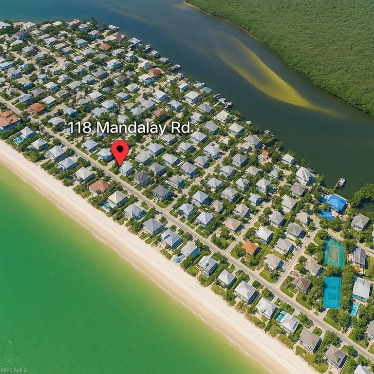 118 Mandalay Rd, Fort Myers Beach, FL 33931-1