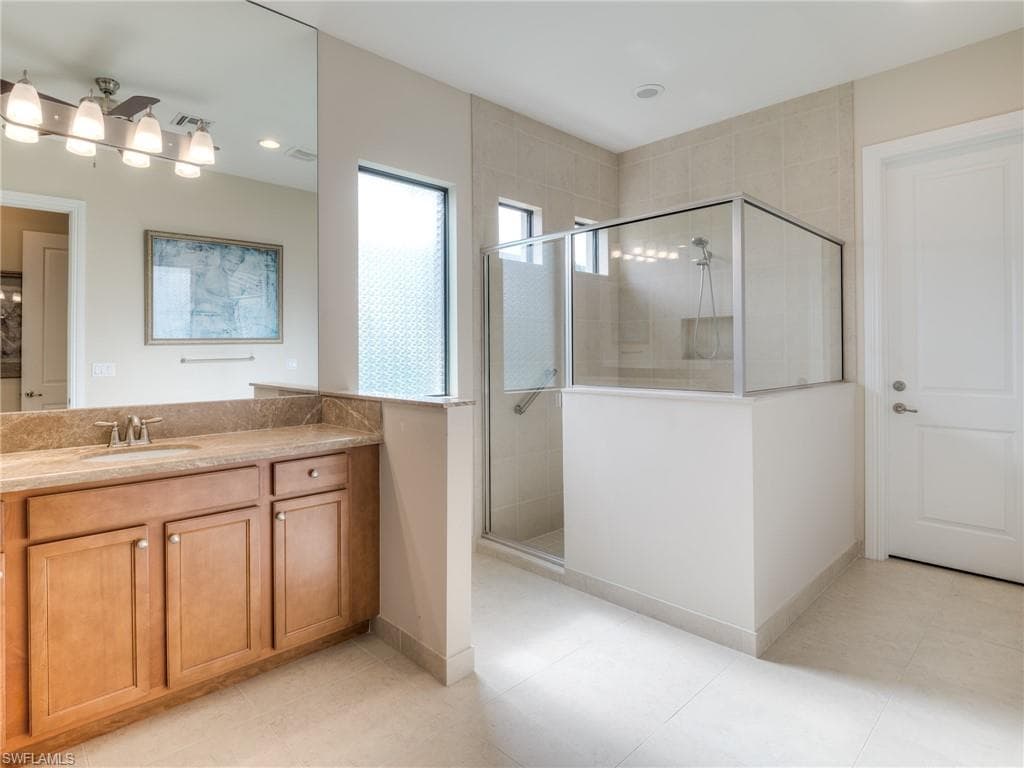 9340 Woodhurst Dr, Naples, FL 34120-11