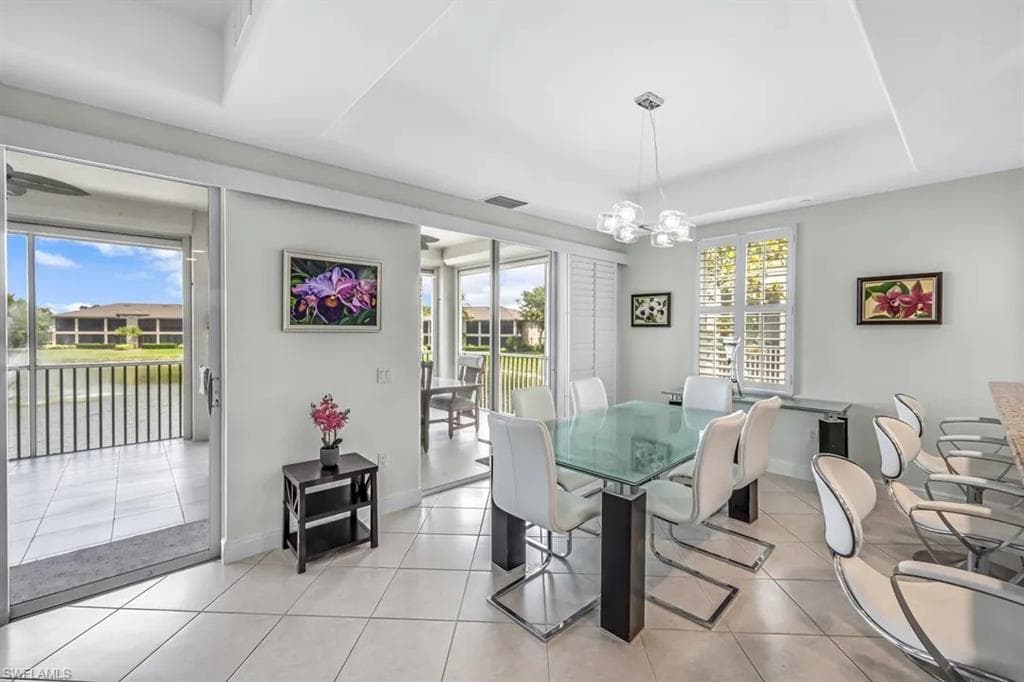 510 Avellino Isles Cir 2202, Naples, FL 34119-11