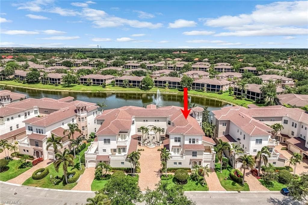 510 Avellino Isles Cir 2202, Naples, FL 34119-33