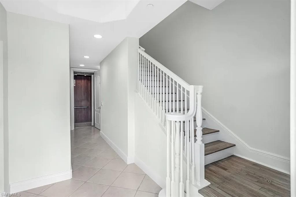 510 Avellino Isles Cir 2202, Naples, FL 34119-5