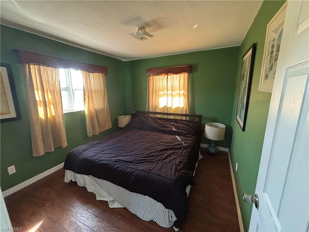 133 Florida Ave NW, Moore Haven, FL 33471-23