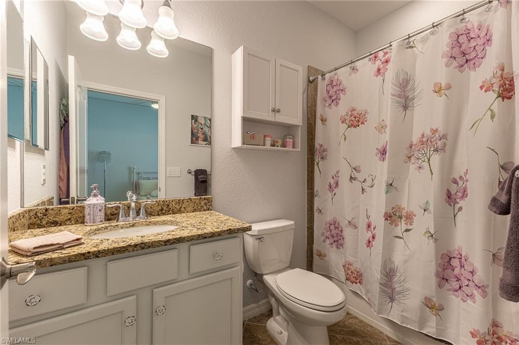 9231 Shadow Oak Ln, Naples, FL 34120-28