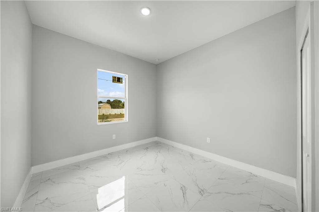 740 Newhall St E, Lehigh Acres, FL 33974-24