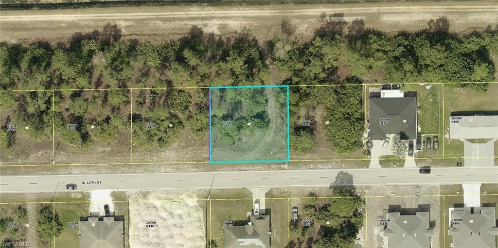 100/102 12th St, Lehigh Acres, FL 33972-1