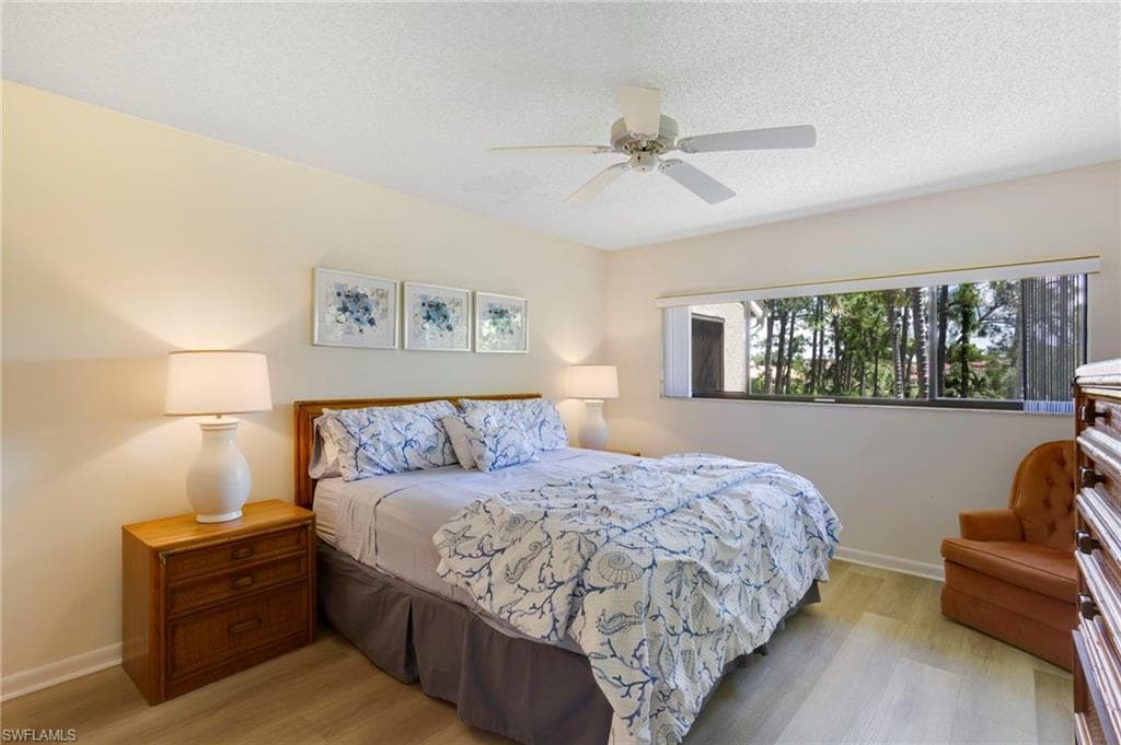 15400 Cedarwood Ln 204, Naples, FL 34110-18