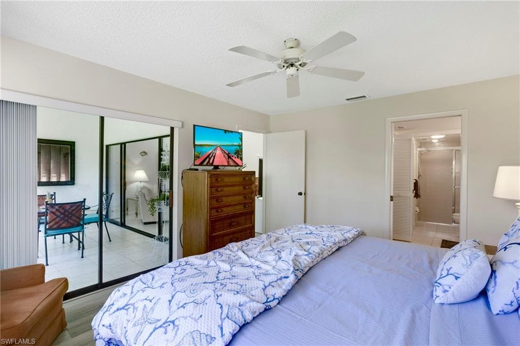 15400 Cedarwood Ln 204, Naples, FL 34110-19
