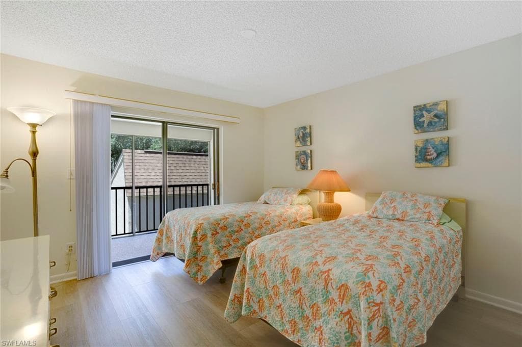 15400 Cedarwood Ln 204, Naples, FL 34110-23