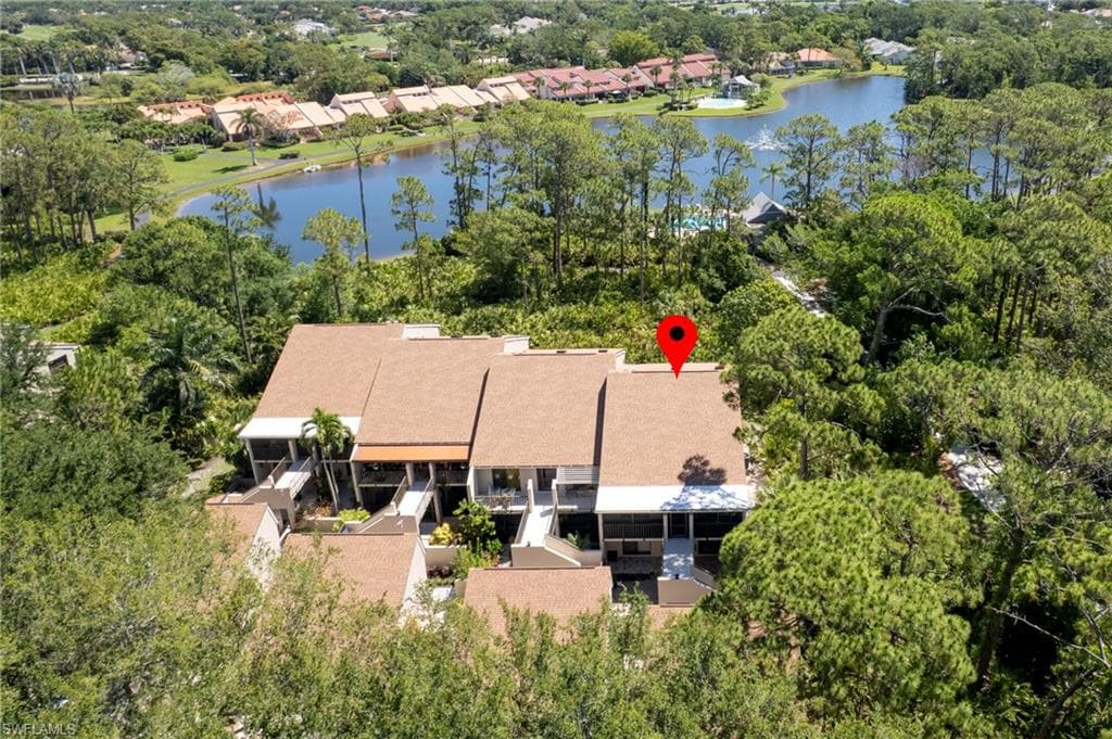 15400 Cedarwood Ln 204, Naples, FL 34110-34