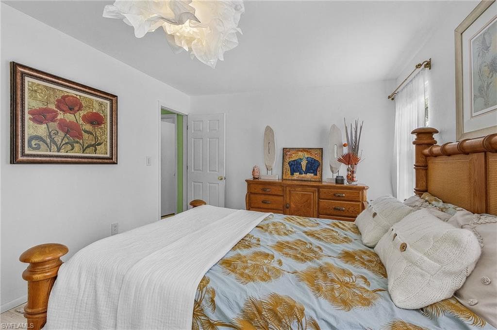 27553 Playa Del Rey Ln, Bonita Springs, FL 34135-20