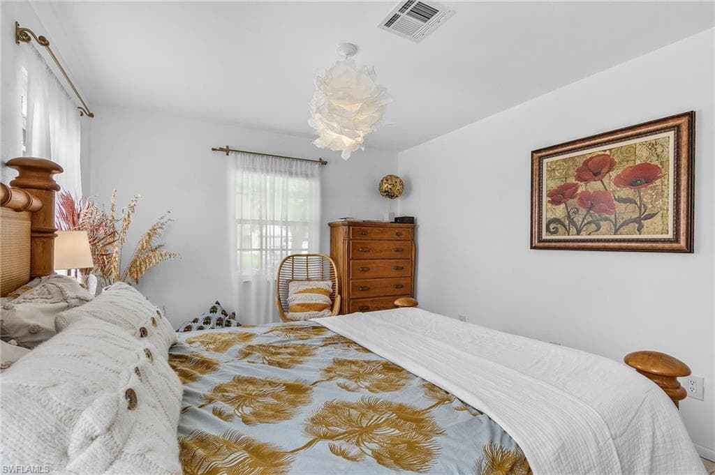 27553 Playa Del Rey Ln, Bonita Springs, FL 34135-21