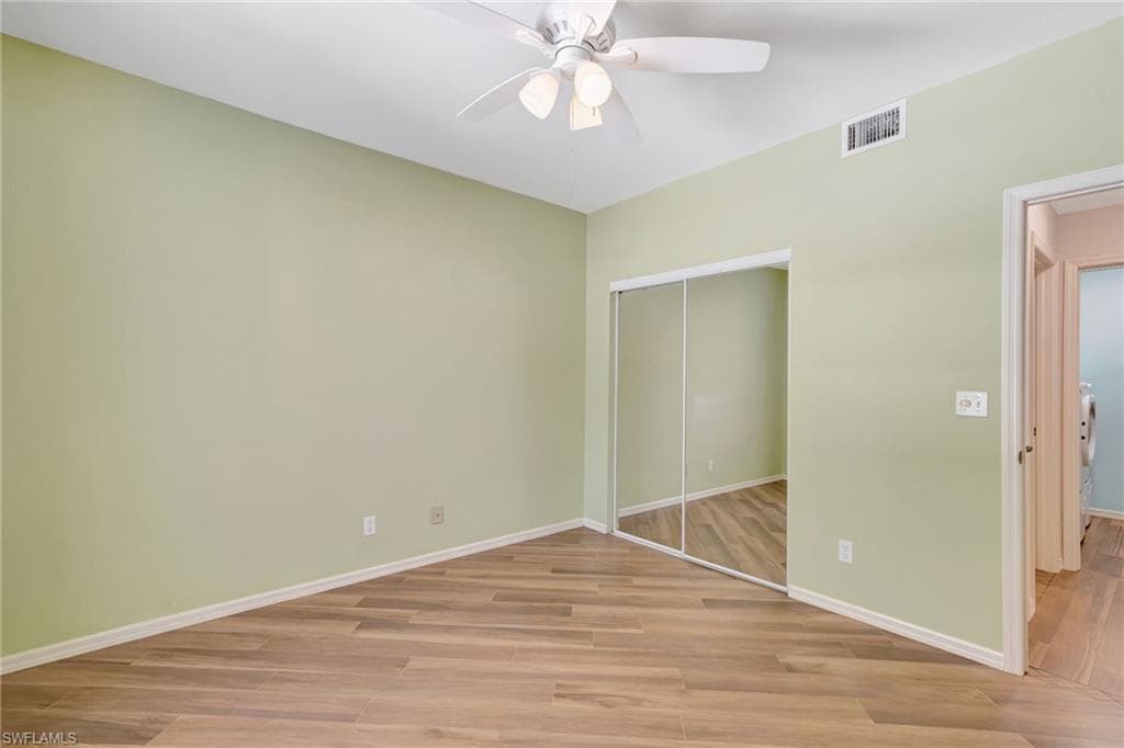 737 Wiggins Lake Dr 102, Naples, FL 34110-26