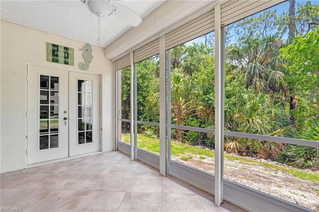 737 Wiggins Lake Dr 102, Naples, FL 34110-30