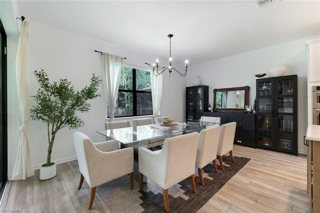 10427 Ventana Ln, Naples, FL 34120-16