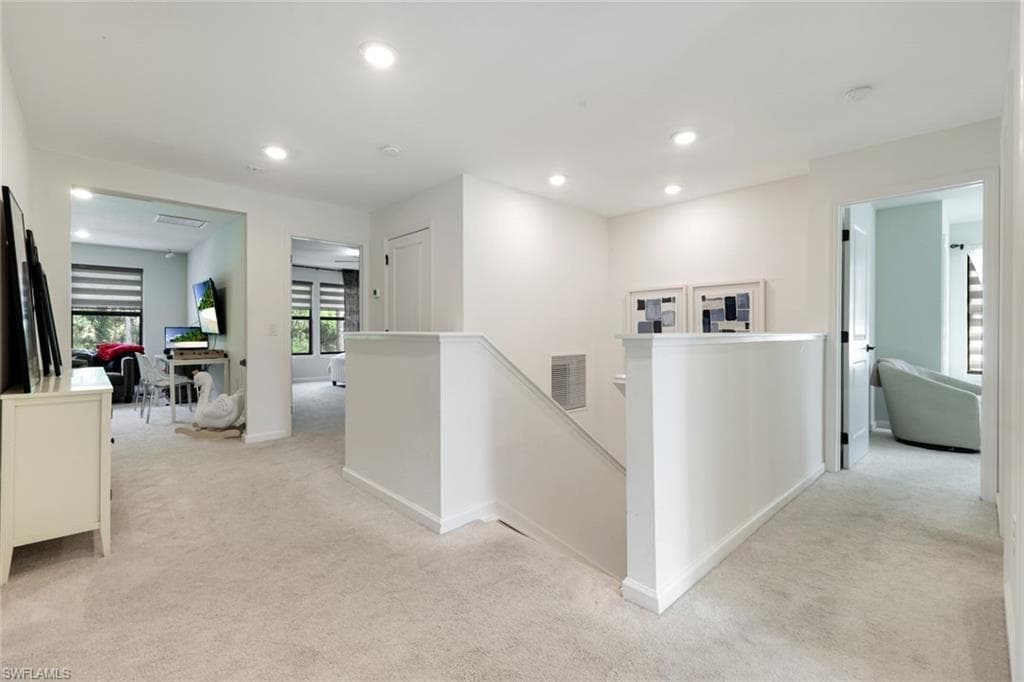 10427 Ventana Ln, Naples, FL 34120-17