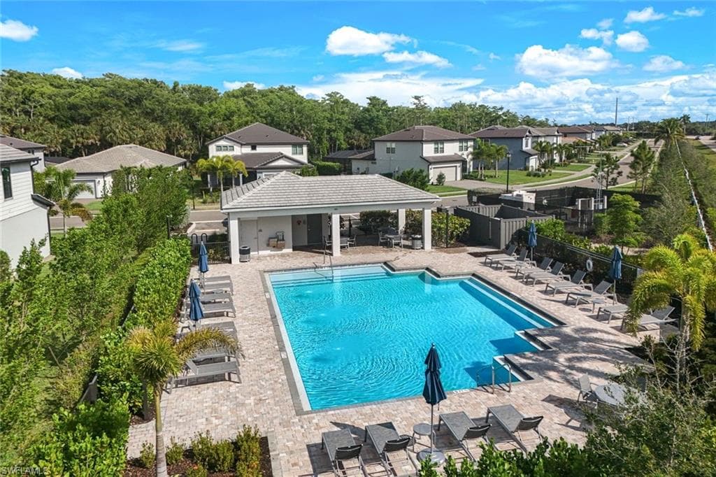 10427 Ventana Ln, Naples, FL 34120-35