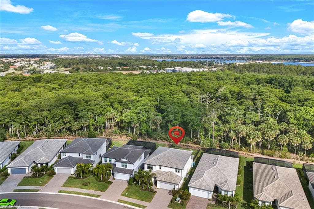 10427 Ventana Ln, Naples, FL 34120-36