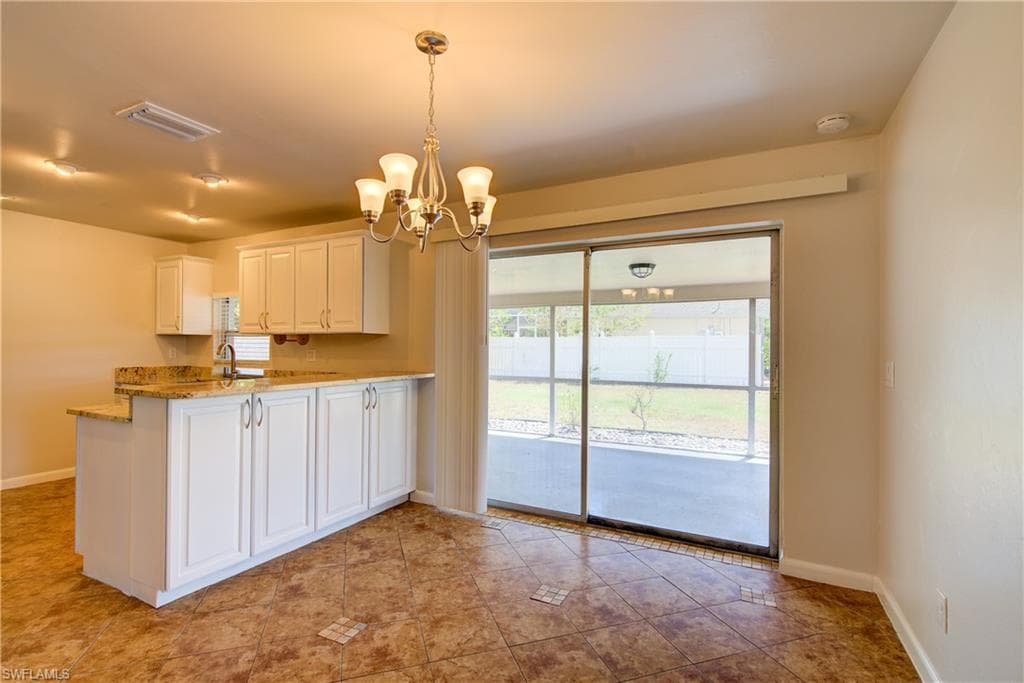 1327 21st Ave, Cape Coral, FL 33990-7