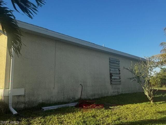 3921 15th Ave, Cape Coral, FL 33909-3