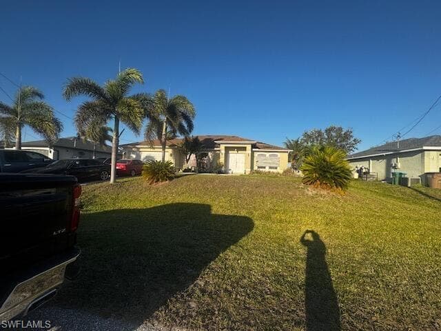 3921 15th Ave, Cape Coral, FL 33909-4