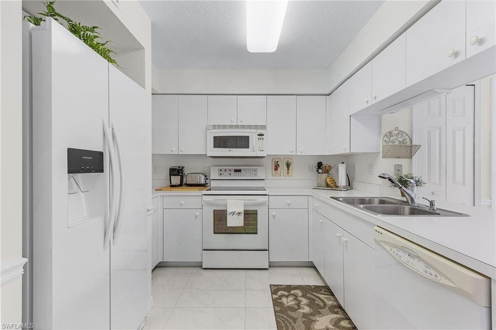 28881 Bermuda Lago Ct 102, Bonita Springs, FL 34134-22
