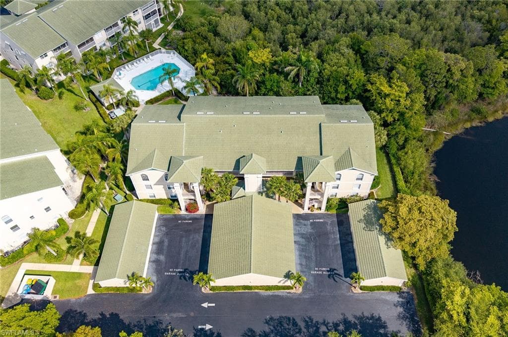 28881 Bermuda Lago Ct 102, Bonita Springs, FL 34134-6