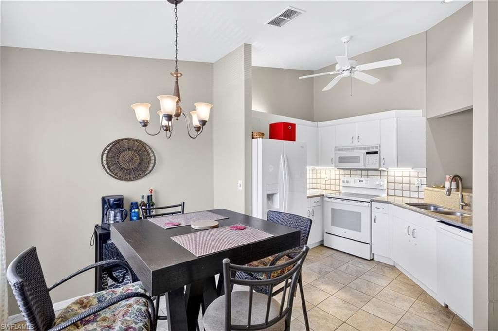3775 Fieldstone Blvd 1405, Naples, FL 34109-11