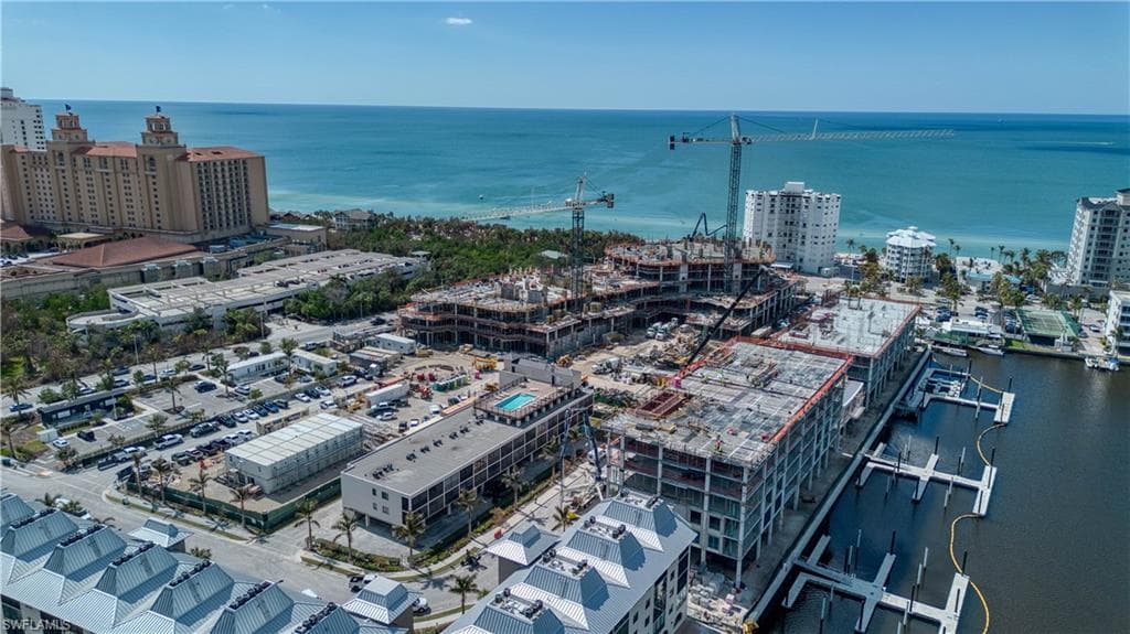 260 Southbay Dr 102, Naples, FL 34108-13