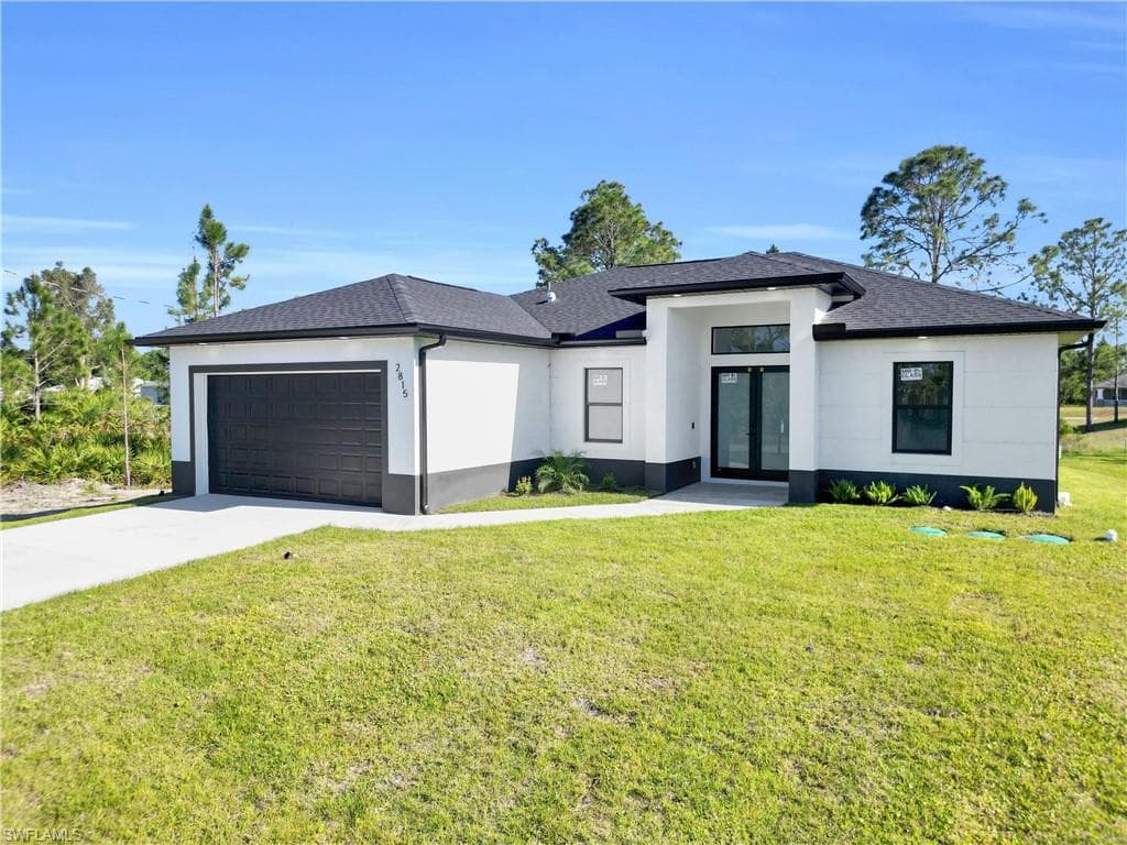 2815 32nd St W, Lehigh Acres, FL 33971-3