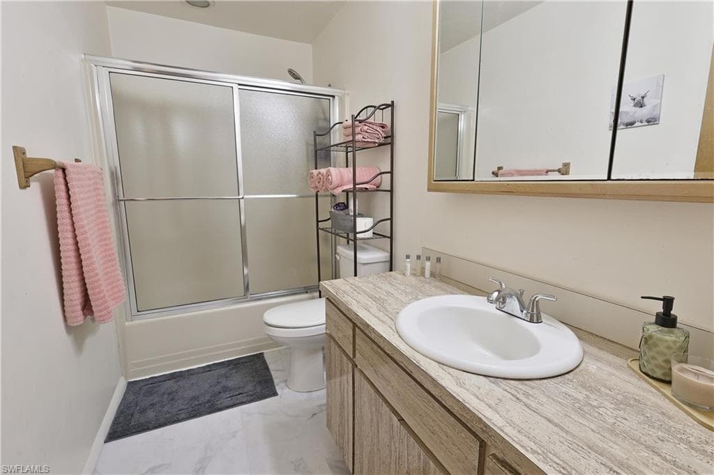7494/7496 Carrier Rd, Fort Myers, FL 33967-22