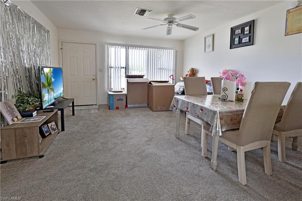 7494/7496 Carrier Rd, Fort Myers, FL 33967-6