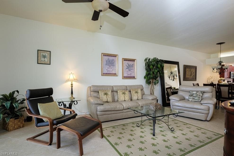 2386 Magnolia Ave 7801, Naples, FL 34112-1