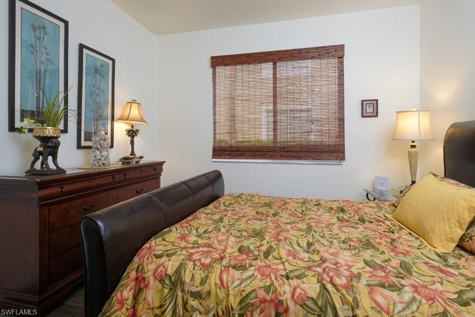 2386 Magnolia Ave 7801, Naples, FL 34112-20