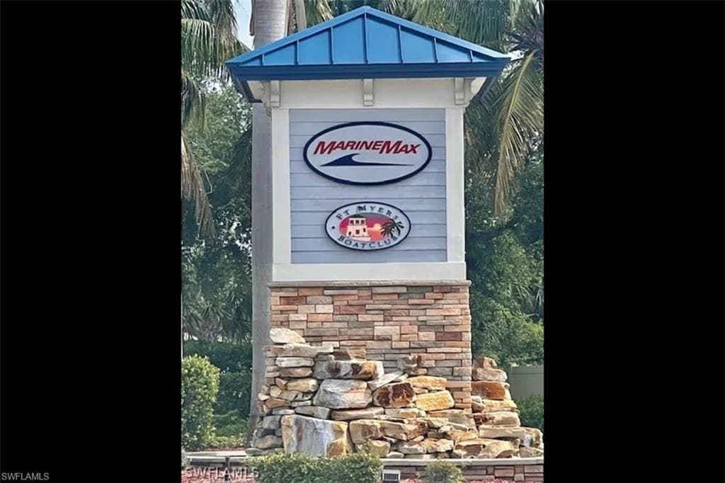 14030 Mcgregor Blvd, Cape Coral, Fl 33908-3