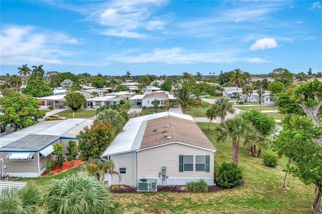 524 Menton Ln, Naples, FL 34112-29