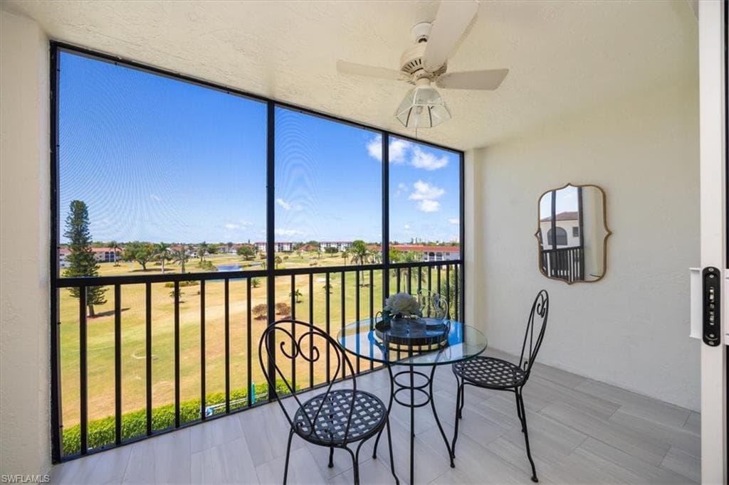 21 High Point Cir E 502, Naples, FL 34103-3