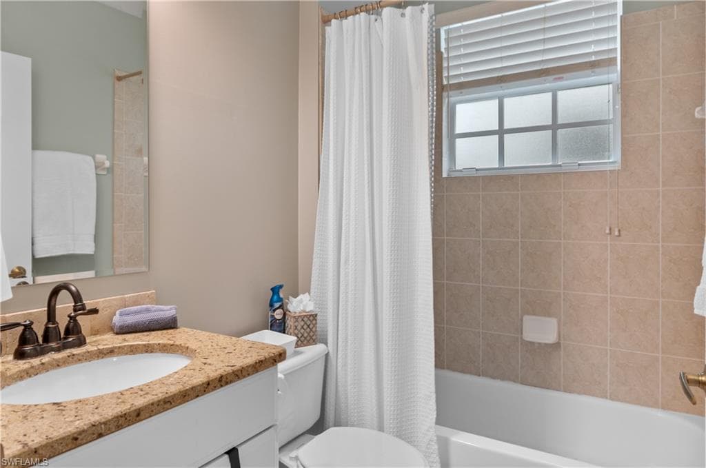 3045 Driftwood Way 3707, Naples, FL 34109-20
