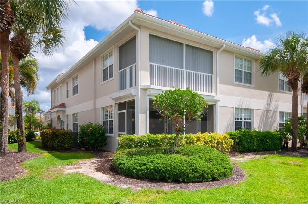 3045 Driftwood Way 3707, Naples, FL 34109-23
