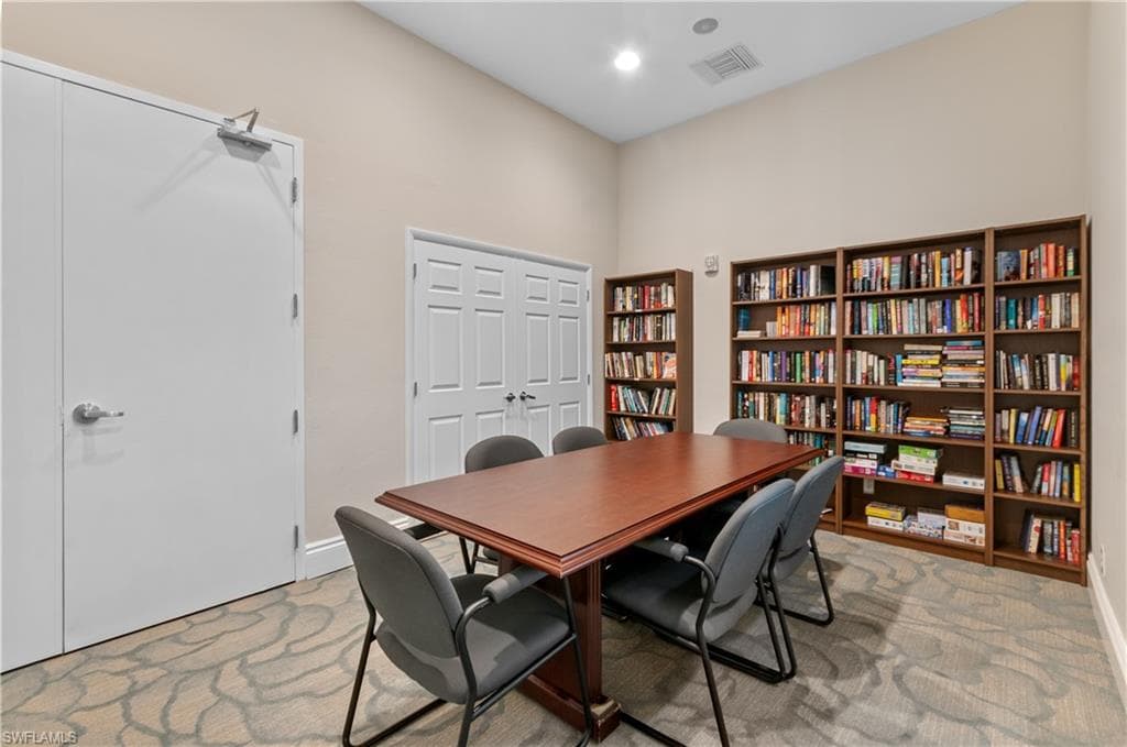 3045 Driftwood Way 3707, Naples, FL 34109-30