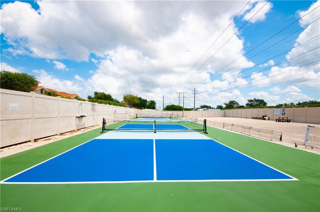 3045 Driftwood Way 3707, Naples, FL 34109-39