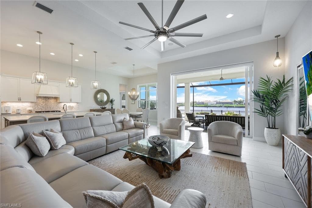 17282 Hidden Estates Cir, Fort Myers, FL 33908-14