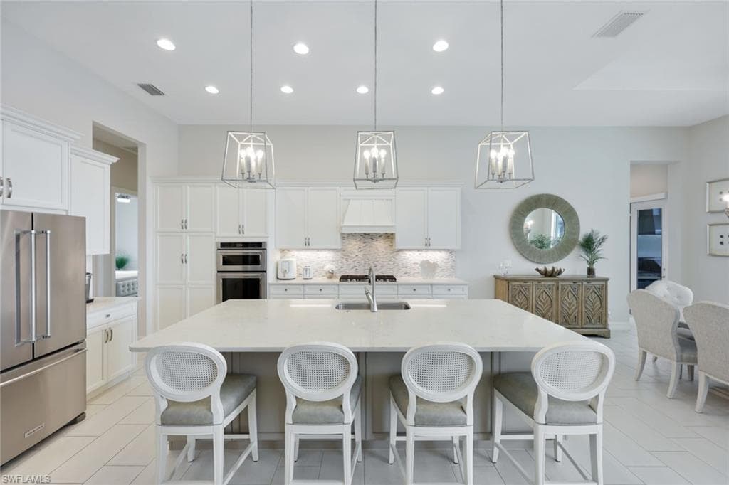 17282 Hidden Estates Cir, Fort Myers, FL 33908-15