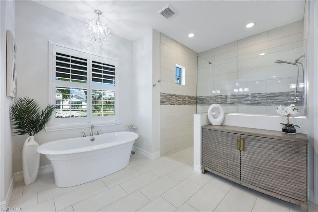 17282 Hidden Estates Cir, Fort Myers, FL 33908-25